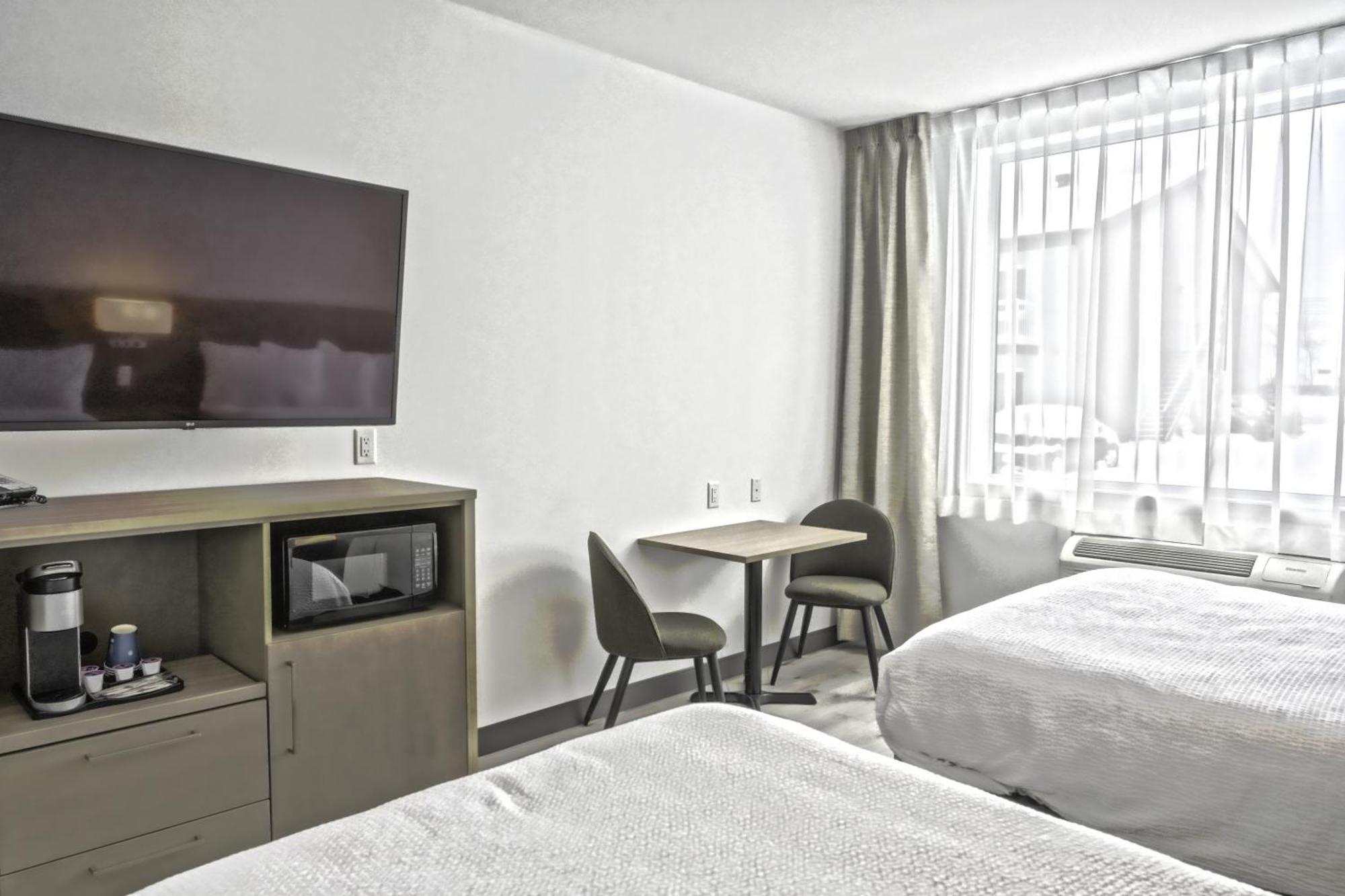 Repotel Lévis Екстериор снимка