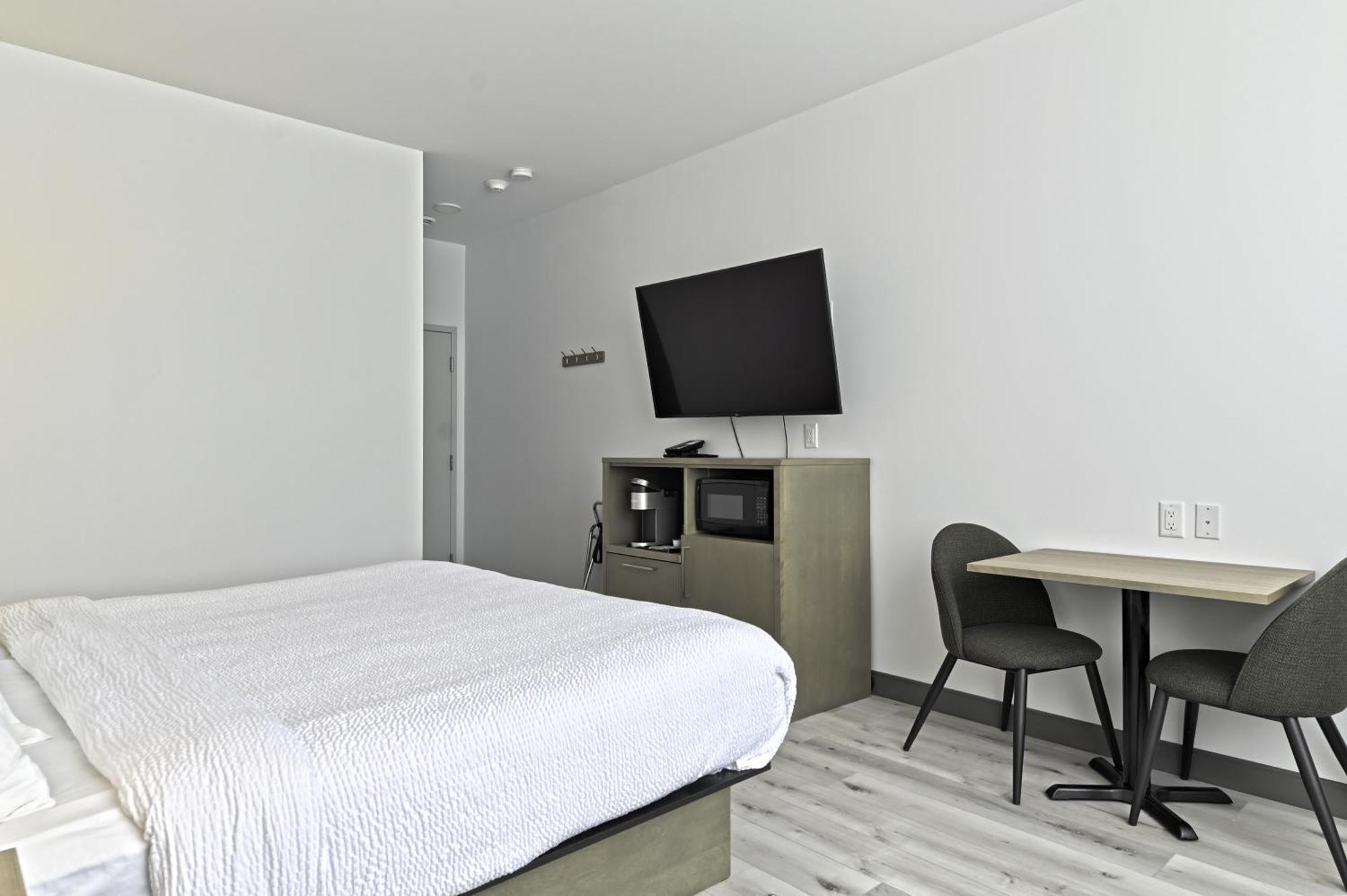 Repotel Lévis Екстериор снимка